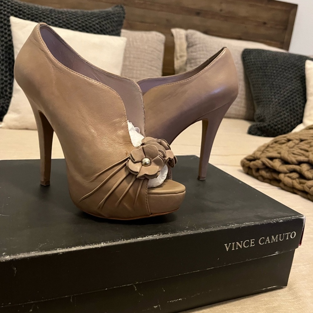 Nude heels
